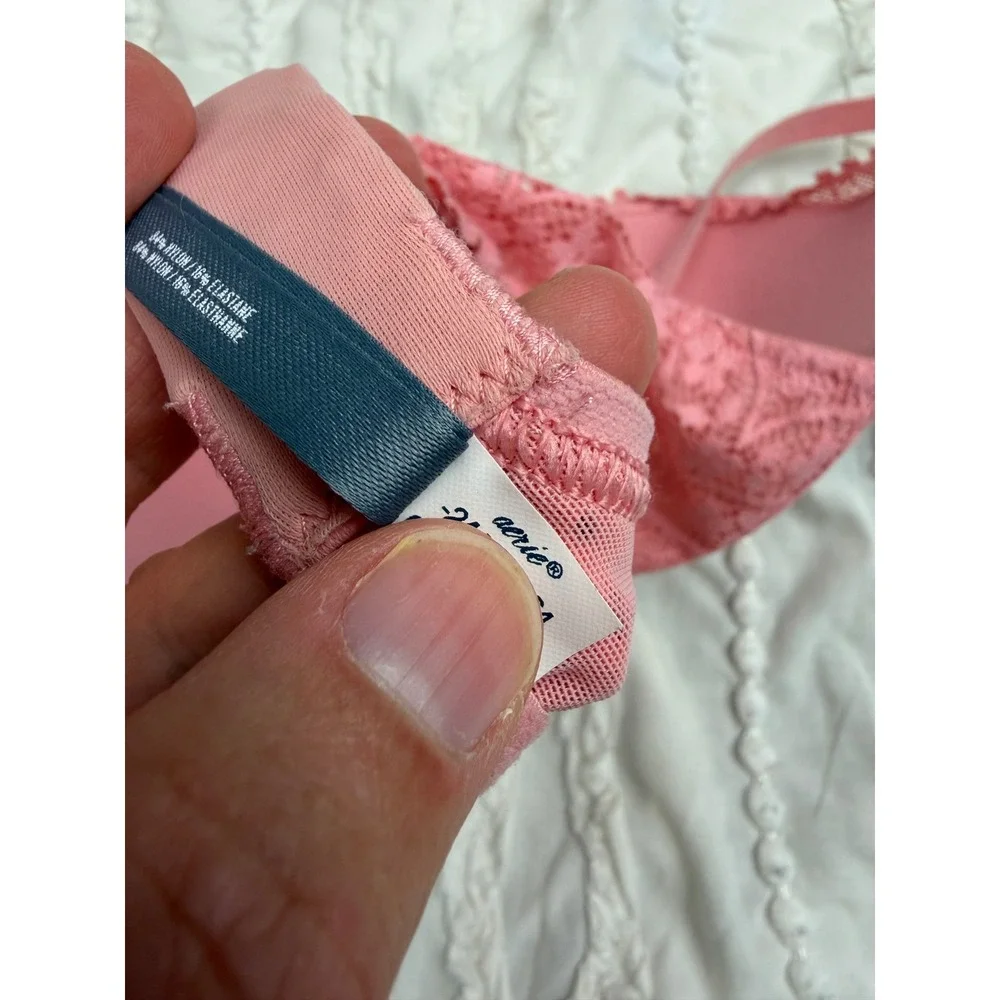 Aerie Pink Floral Lace Push Up Underwire Bra 32D